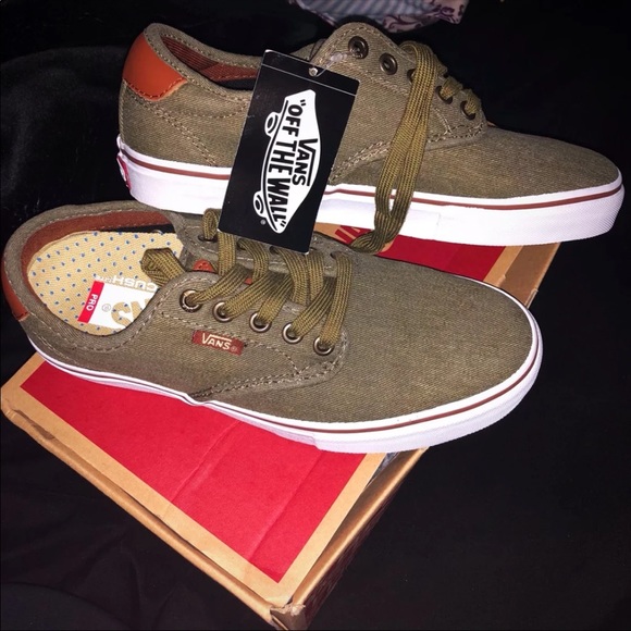 mens olive green vans